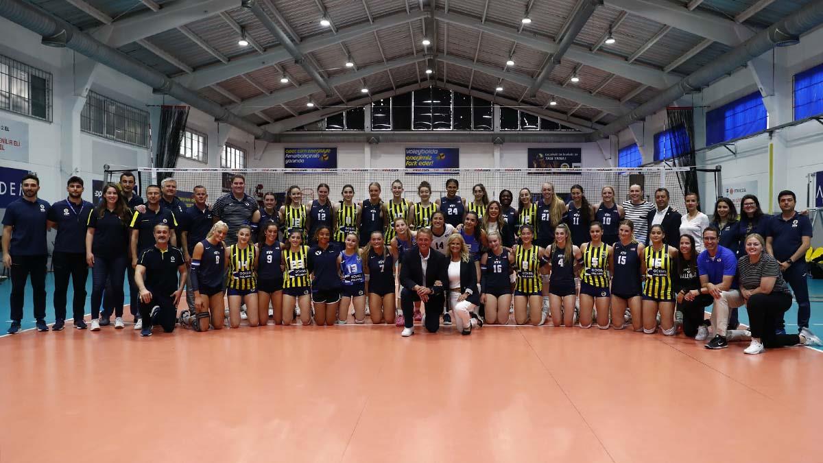 Köln  Derneği Fenerbahçe Göksel Çelik 2. Lig Kadın Voleybol Takımımız, Brigham Young University Kadın Voleybol Takımı ile dostluk maçı yaptı