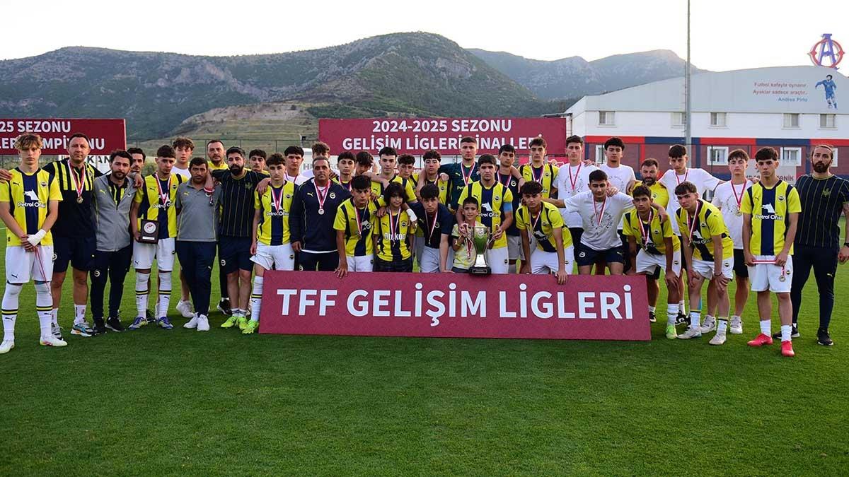 Fenerbahçeli Yarınlar Derneği Beşiktaş 1-0 Fenerbahçe (U16 Finali)
