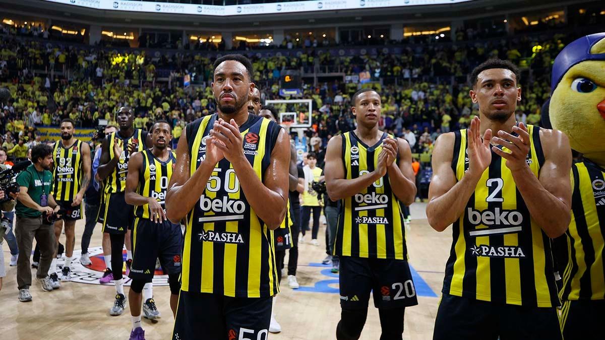 Fenerbahçeli Yarınlar Derneği Fenerbahçe Beko, play-off serisinde durumu 2-0 yaptı