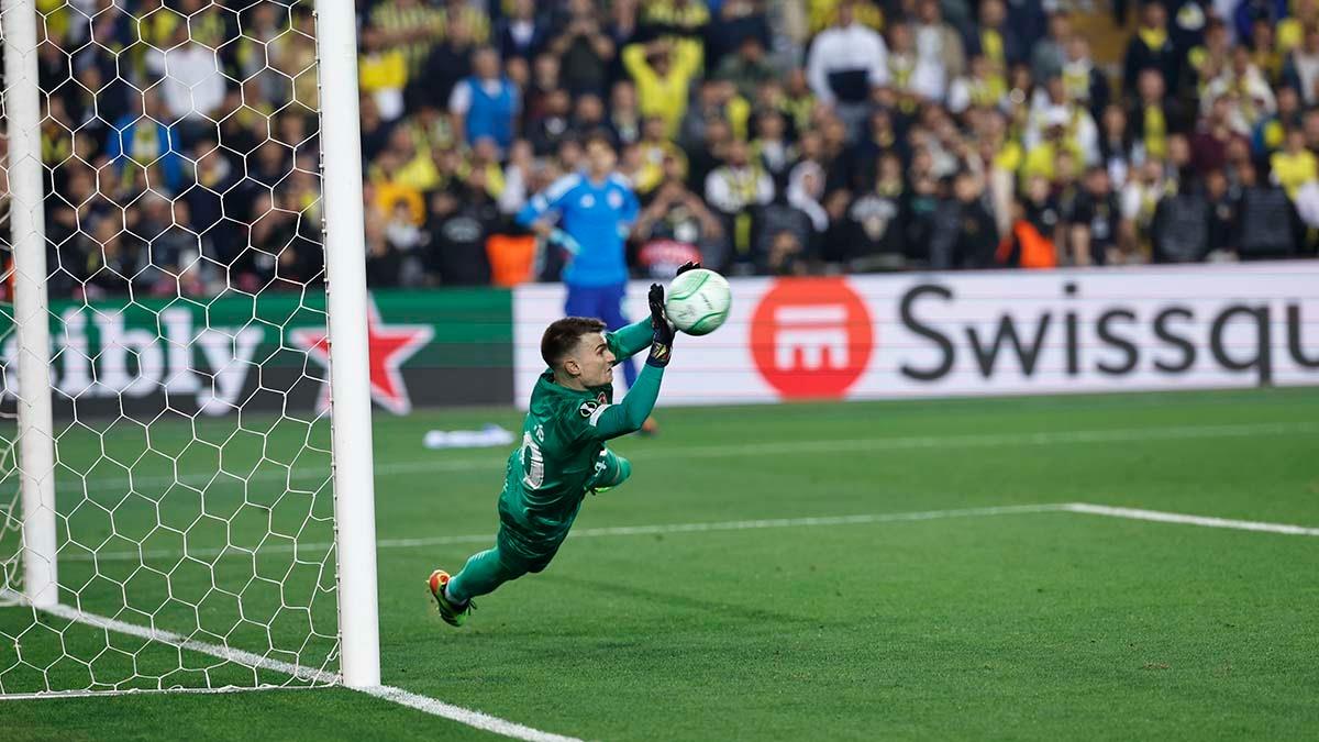 Fenerbahçeli Yarınlar Derneği Fenerbahçemiz, UEFA Avrupa Konferans Ligi’ne penaltılar sonucunda veda etti