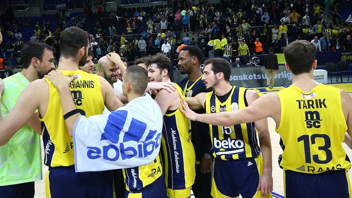 Köln  Derneği Fenerbahçe Beko 90-64 Yukatel Merkezefendi Belediyesi Basket