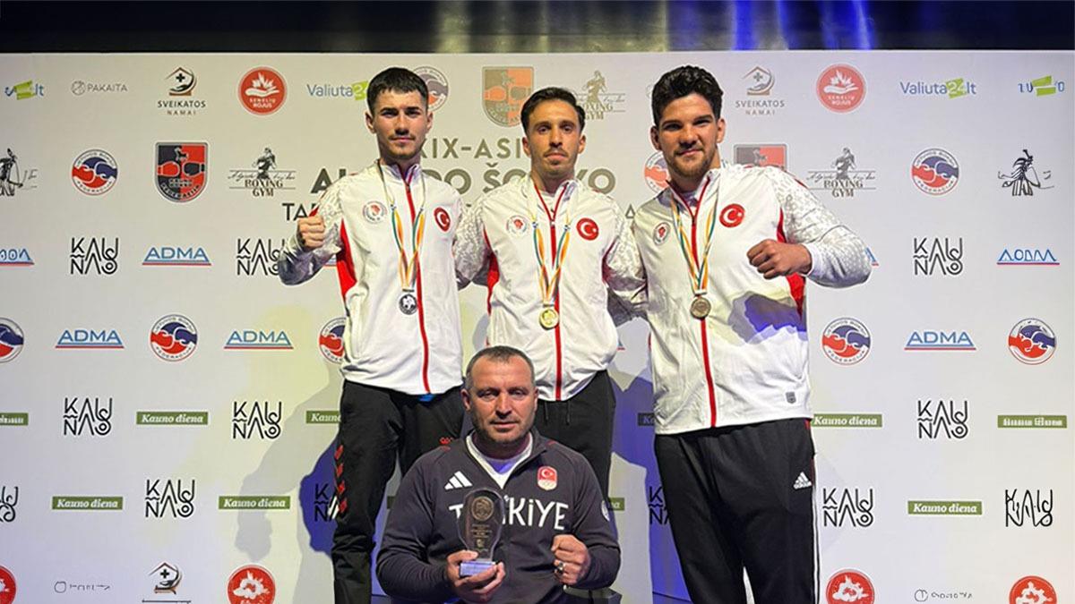 Fenerbahçeli Yarınlar Derneği 29. Algirdo Sociko Boks Turnuvası’na boksörlerimiz damga vurdu