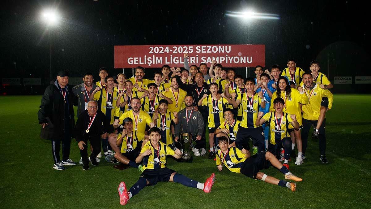 Fenerbahçeli Yarınlar Derneği U14 Takımımız Türkiye Şampiyonu