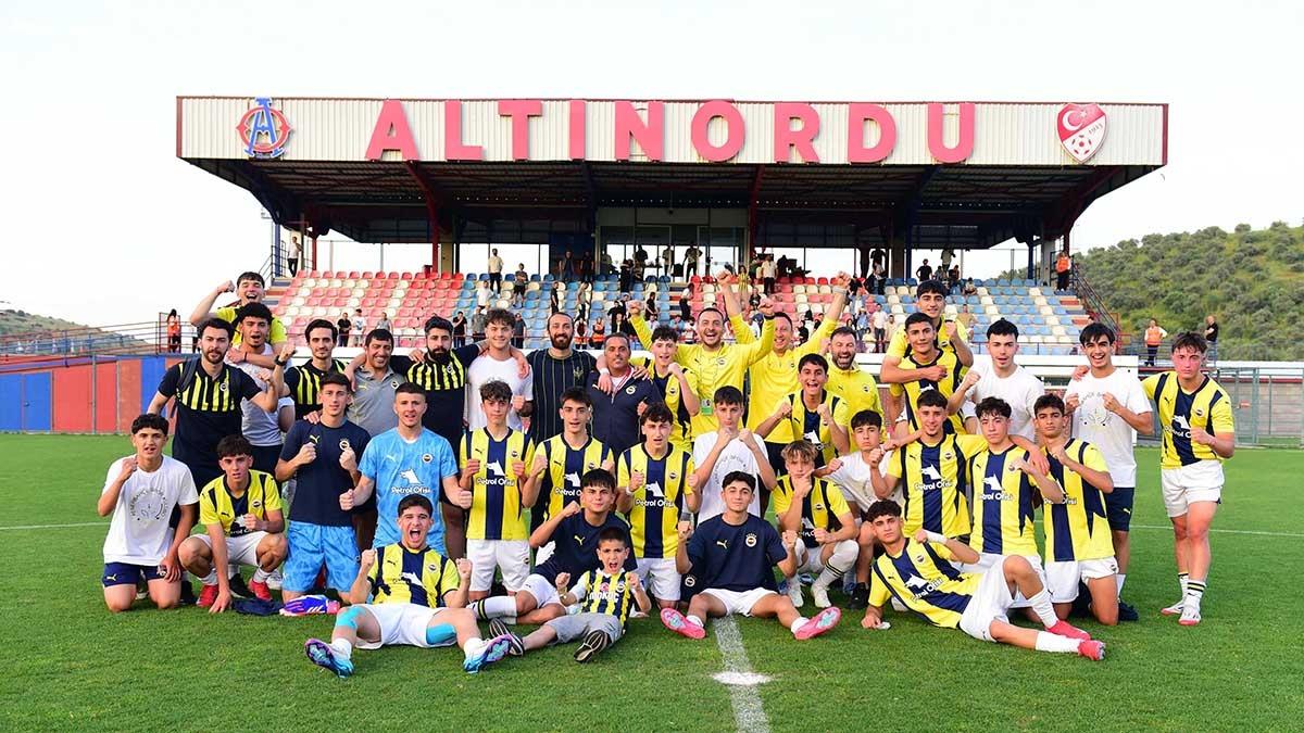 Fenerbahçeli Yarınlar Derneği U16 Takımımız finalde