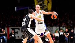 Koblenz Derneği Virtus Segafredo Bologna 87-79 Fenerbahçe Beko